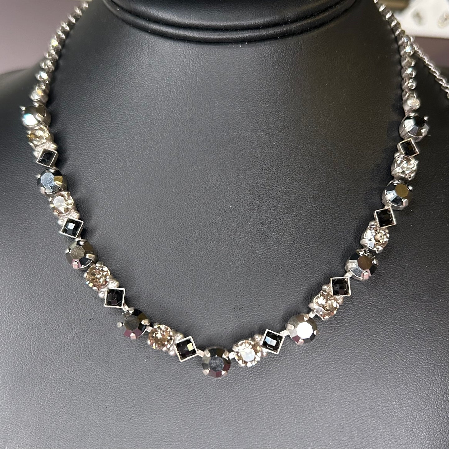 Tennis Necklace, The Midnight Glam