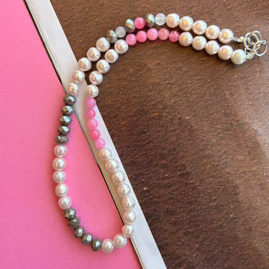 Necklace, The Vail