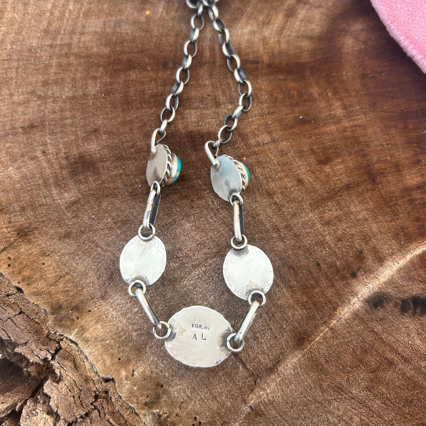 Necklace, Reyzin the limit